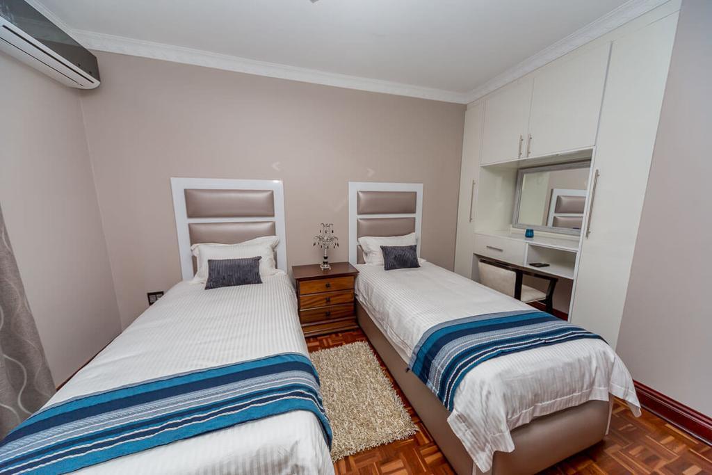 The Musafer Travel Lodge Pietermaritzburg Luaran gambar